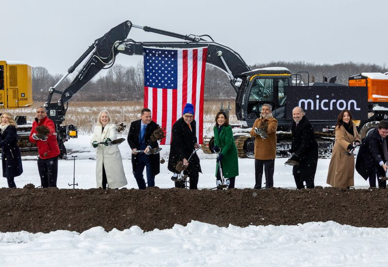 Micron hứa sẽ chống lại tình trạng thiếu hụt bộ nhớ bằng cách tăng đáng kể đầu tư vốn – các nhà đầu tư vẫn nghi ngờ.