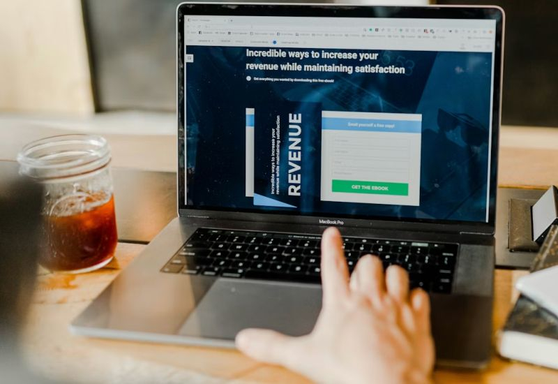 Ứng dụng AI thu hút doanh thu cao hơn khi khởi chạy so với truyền thống, nhưng việc giữ chân người dùng của chúng nhanh chóng giảm xuống.