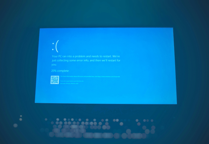 Cập nhật Dell SupportAssist đã gây ra hiện tượng màn hình xanh và khởi động lại vô tận trên các laptop.