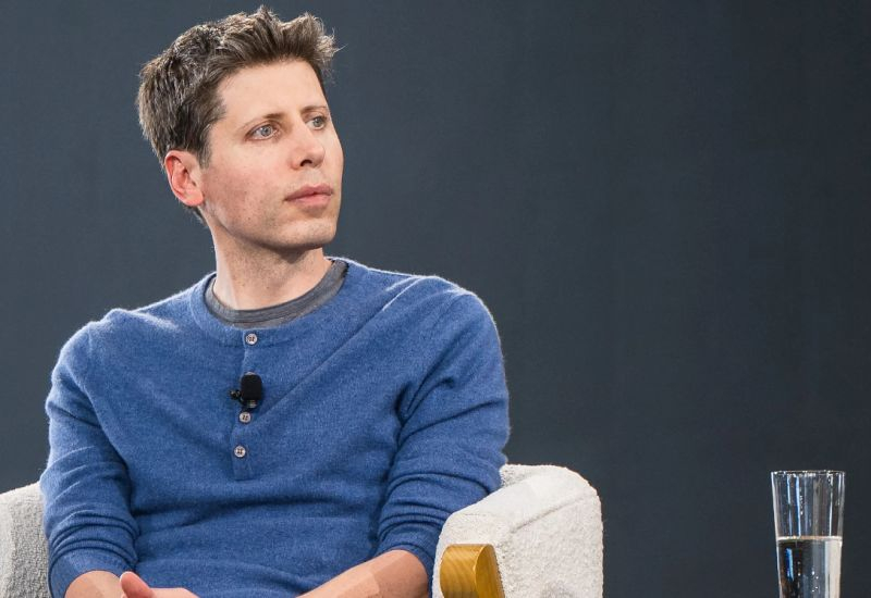 Sam Altman gọi doanh nghiệp là “người rửa tiền” AI, cho rằng họ được sử dụng như một lý do để sa thải.