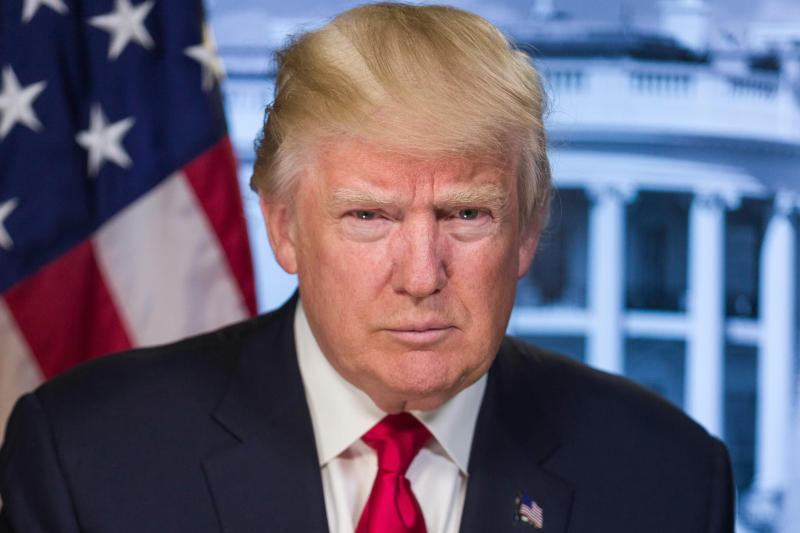 Các ông trùm công nghệ cuối cùng cũng đã thuyết phục Trump từ bỏ việc ký lệnh kiểm tra cưỡng bức trí tuệ nhân tạo