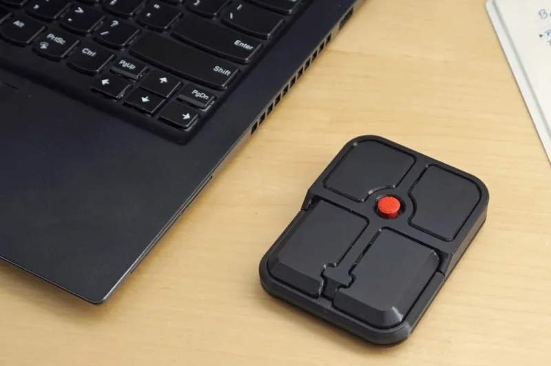 Ploopy đã biến chiếc TrackPoint huyền thoại của ThinkPad thành một chuột di động, “cắt” nó ra khỏi máy tính xách tay.