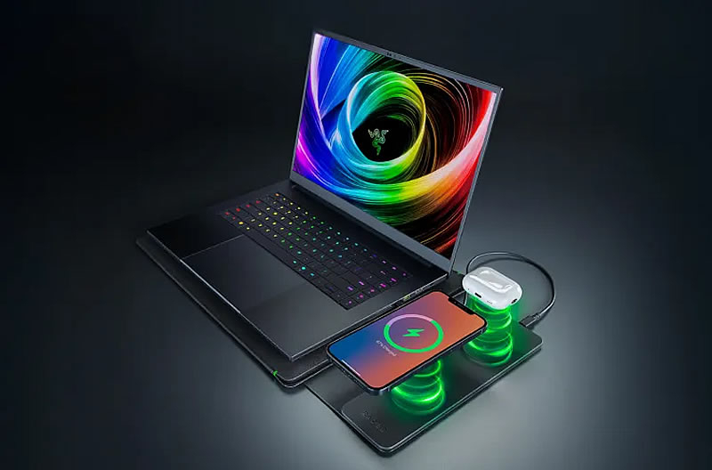 Razer đã giới thiệu một chiếc bao đựng laptop với sạc không dây giá 130 đô la.