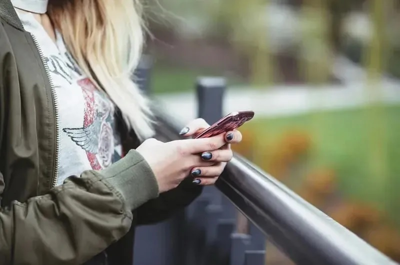 Thành phố Moscow sẽ mất quyền truy cập vào internet di động và tin nhắn SMS trong thời gian các ngày lễ tháng Năm.