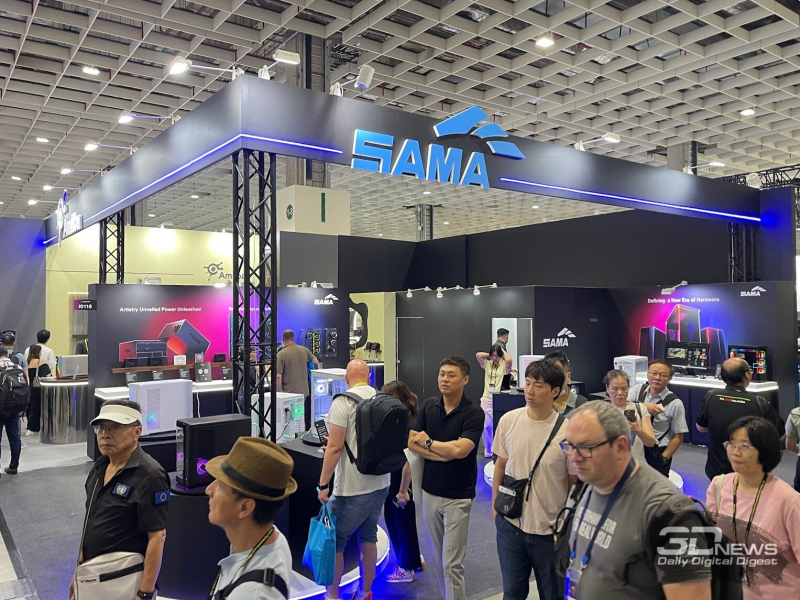 SAMA tại Computex 2026: vỏ máy không chuẩn, hệ thống làm mát với màn hình kép và những cải tiến mới trong nguồn cấp điện