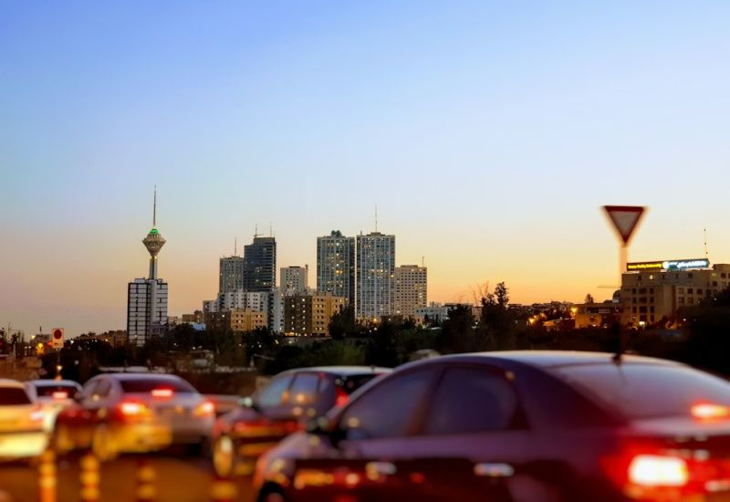 Iran đã vượt qua một nghìn giờ giây cấm truy cập internet trên toàn quốc.