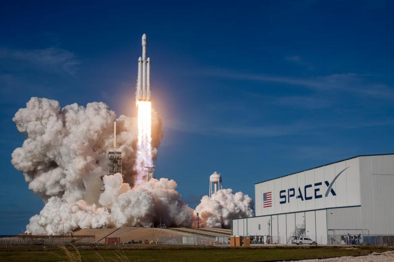 SpaceX dự định niêm yết công khai tại Nasdaq vào ngày 12 tháng 6, thúc đẩy việc ra mắt trên thị trường chứng khoán