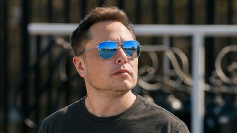 Chính quyền Pháp cáo buộc Elon Musk làm tăng giá của X và xAI, cho rằng đã sử dụng deepfake với hình ảnh khỏa thân.