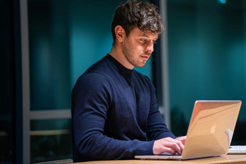 Người dùng tích cực của trí tuệ nhân tạo đã gặp phải nguy cơ tăng cao về kiệt sức nghề nghiệp