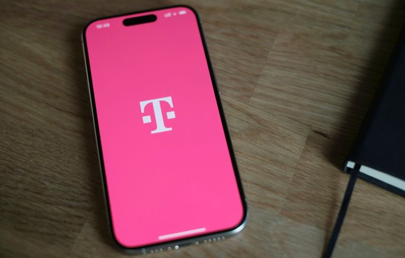 T-Mobile sẽ triển khai dịch máy gọi điện bằng AI theo thời gian thực sang hơn 50 ngôn ngữ mà không cần ứng dụng bên thứ ba.