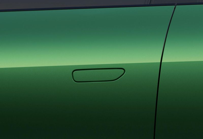 Sau vụ cháy, cửa của Xiaomi SU7 Ultra bị kẹt do khóa điện tử không hoạt động, theo báo cáo điều tra.