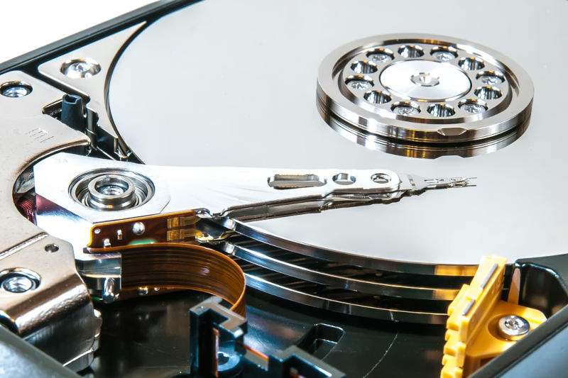 Các nhà sản xuất linh kiện HDD bị nghi ngờ đã tăng giá trong hơn 13 năm.