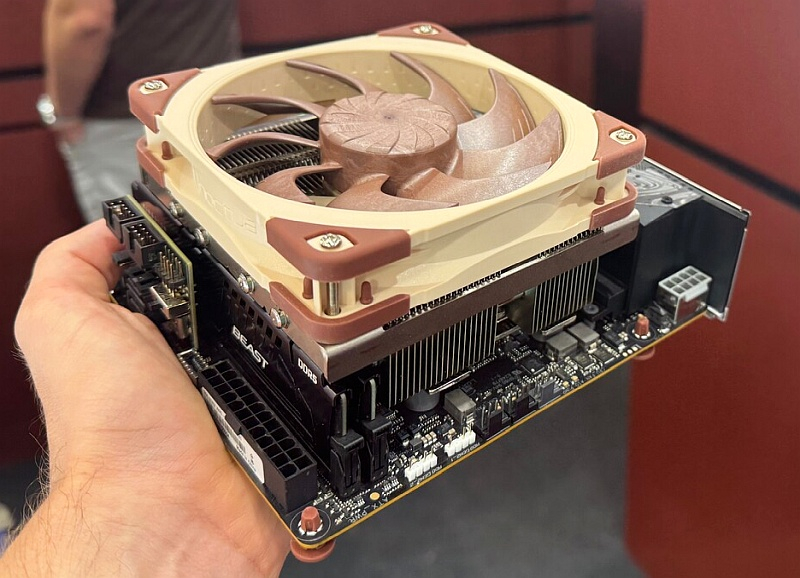 Noctua đã giới thiệu một bộ làm mát nhỏ gọn và mạnh mẽ cho AM5 với quạt 120mm đầy đủ.