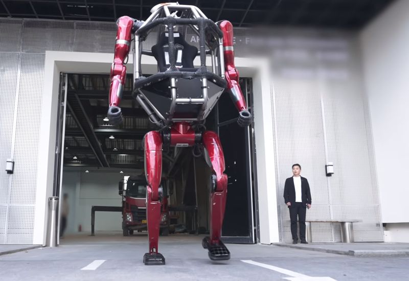 Unitree đã giới thiệu robot đi bộ nặng 500 kg với không gian nội thất dành cho con người