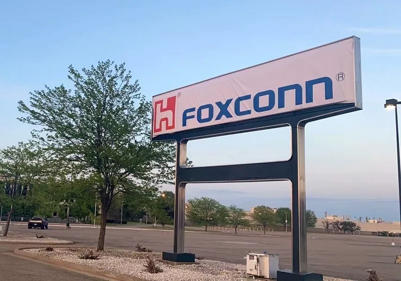 Foxconn sẽ mở rộng sản xuất máy chủ AI, cung cấp cho cả NVIDIA và Intel