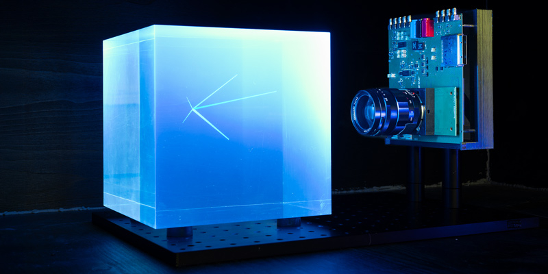 Fí học đã phát triển một chiếc máy ảnh hoàn toàn mới để phát hiện neutrinos và chất tối